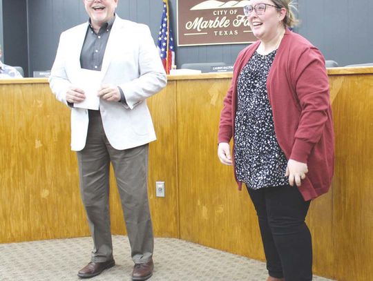Photos by Raymond V. Whelan/The Highlander Marble Falls Mayor Dave Rhodes recognized Development Services Coordinator Hanna Kadow as Employee of the Quarter during the Dec. 3 council meeting.