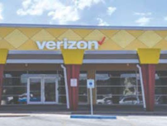 The Marble Falls Verizon Store was closed for the day after a report of a man who allegedly threatened staff with a knife. Contributed photo