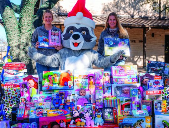 Electric co-op employees donate hundreds of toys