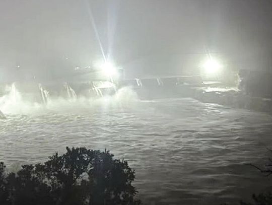 Flash flooding prompts LCRA to open floodgates