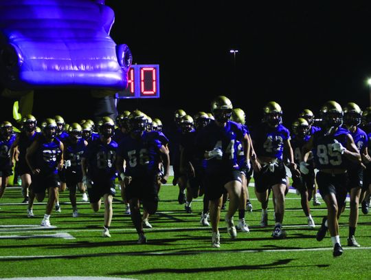 Football fans, players to kickoff season with Midnight Madness