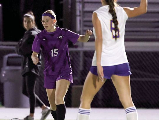 Marble Falls Junior Avrie Wallace (15) scored for the Lady Mustangs to help Marble Falls earn another valuable district win. Contributed photos/Ernesto Rivera