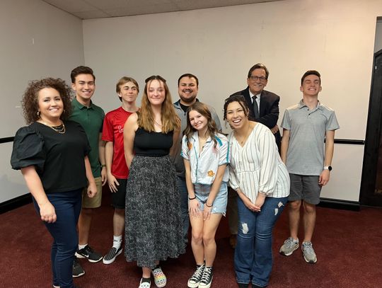 The cast features: Jordan Jones -William Barfée; Jaylee Sagebiel - Olive Ostrovsky; Hunter Holder - Charlito "Chip" Tolentino; Cameron Newell - Leaf Coneybear; Avery Hoad - Logainne "Schwartzy" Schwartzandgrubenier; Janine Seale - Marcy Park; Hayden Holder - Mitch Mahoney; Richard Day - Vi...