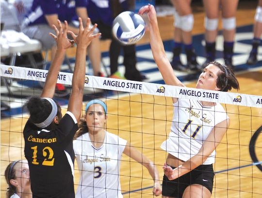 As a middle blocker at Pflugerville Hendrickson High School and Angelo State University, Zoey Hanrahan-Beard was relentless at the net, illustrating her love for volleyball. She wants to develop the Lady Mustangs' love for the sport while