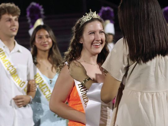 Marble Falls High School HoCo King and Queen crowned