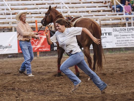 Savannah Dean raced to the finish line Thursday at the Marble Falls Youth Rodeo. Photos by Martelle Luedecke/ Luedecke Photography