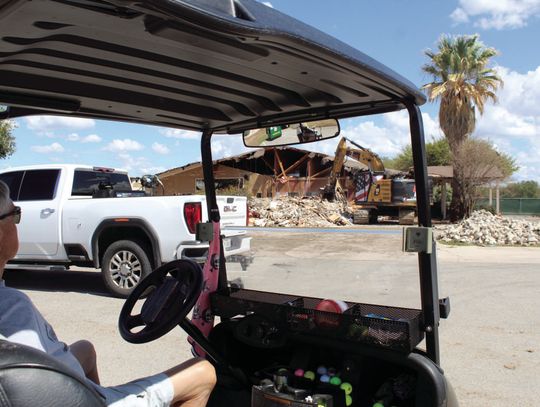 Meadowlakes clubhouse reduced to rubble