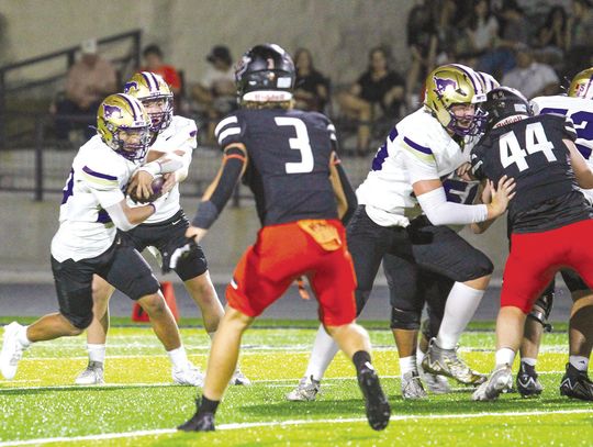 Grace Gates/ Luedecke Photography The Marble Falls offense, led by junior running back Joaquin Aguilar (left) and senior quarterback Colton Minor, aim to get the attack going against San Antonio Brackenridge.