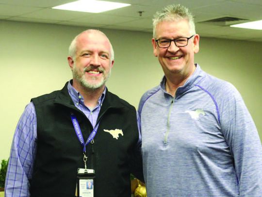 Principal earns Distinguished Administrator accolades