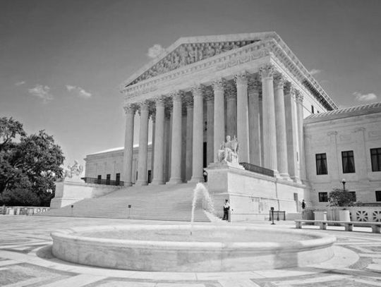 U.S. Supreme Court curbs nationwide injunctions in Trump birthright citizenship case