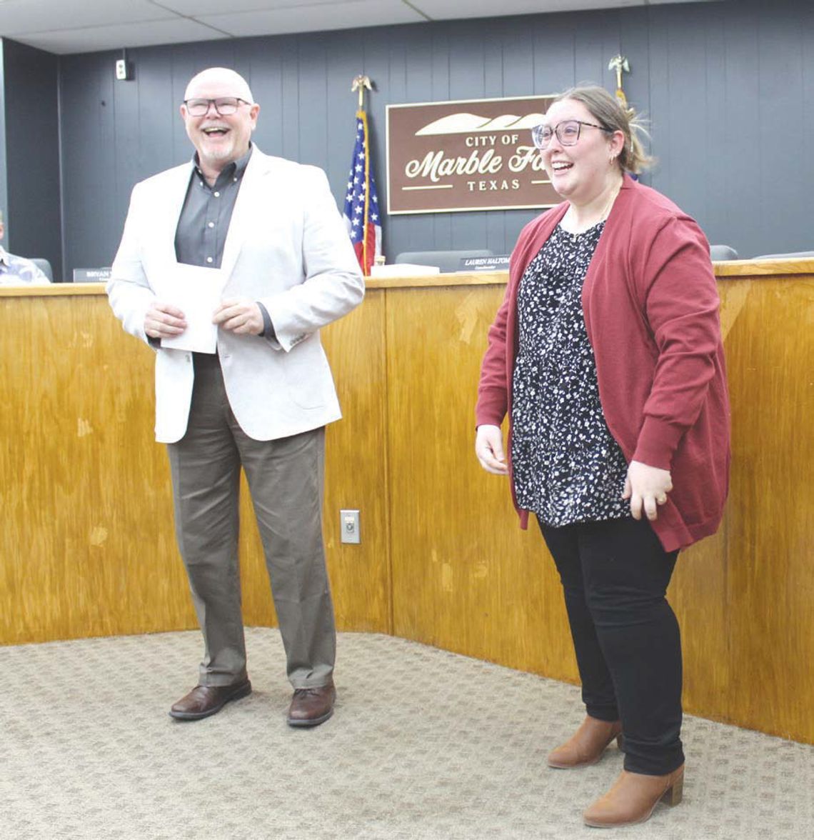 Photos by Raymond V. Whelan/The Highlander Marble Falls Mayor Dave Rhodes recognized Development Services Coordinator Hanna Kadow as Employee of the Quarter during the Dec. 3 council meeting.