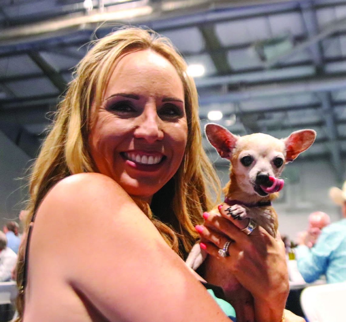 Community offers ‘riches’ to animal shelter