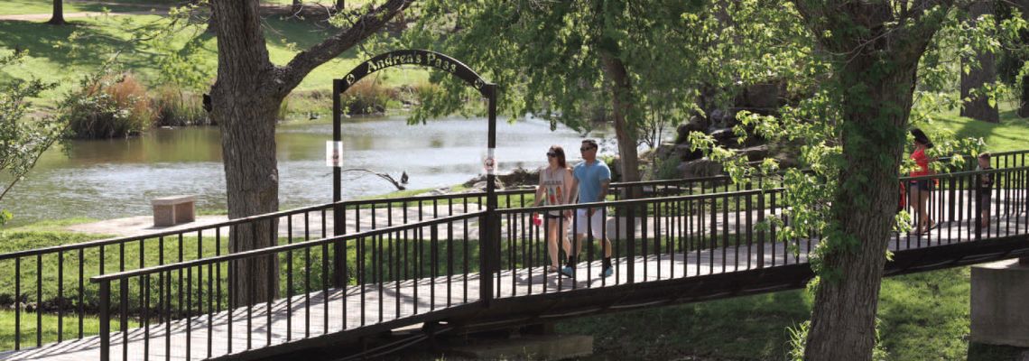 Council allows smoking areas in public parks Council allows smoking areas in public parks