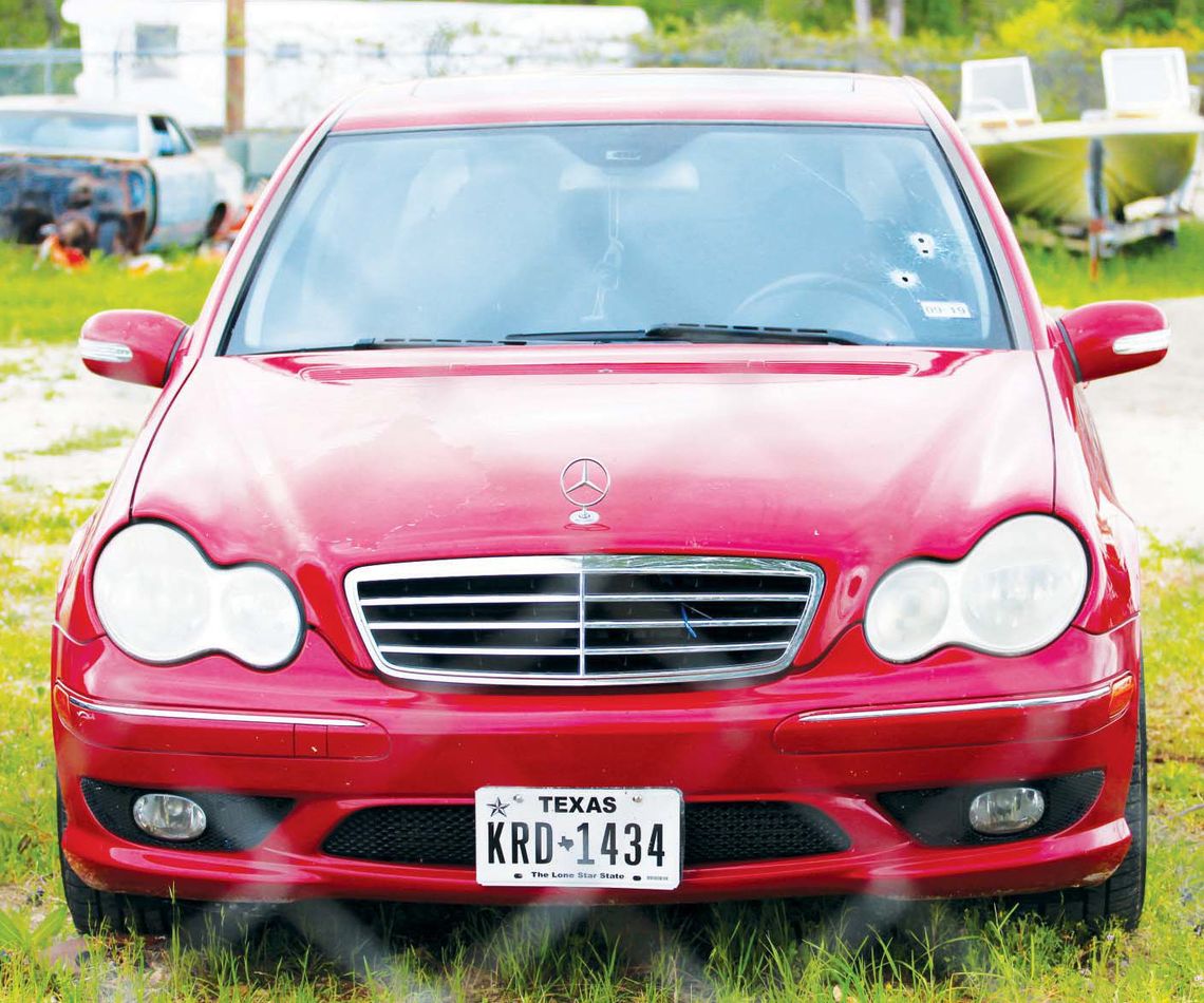 Ex-officer pleads to negligent homicide, gets probation