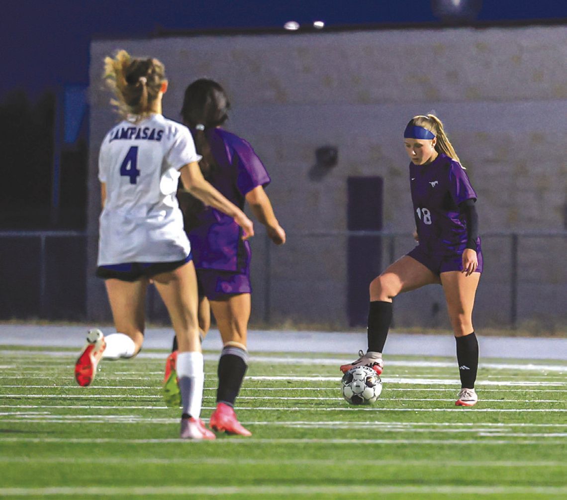 Freshman Jill Cole's speed and tenacity makes her difficult to defend, which explains why she scored against San Antonio Davenport. Contributed photos/Ernesto Rivera