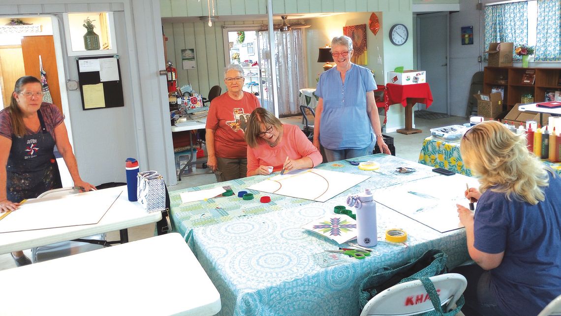 Janet Plentl of JaVibe Barn Quilts works with students Pamela Williams of Smithwick, Ladonna Crow of Burnet County, Jenny McCoy of Lampasas and Joy Frear of Marble Falls; they are representative the wide collection of local talents supporting the Kingsland House of Arts and Crafts. Beverly...