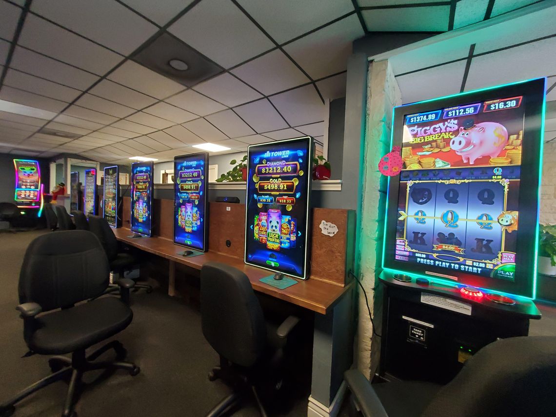 Marble Falls council defers potential eight-liner ban