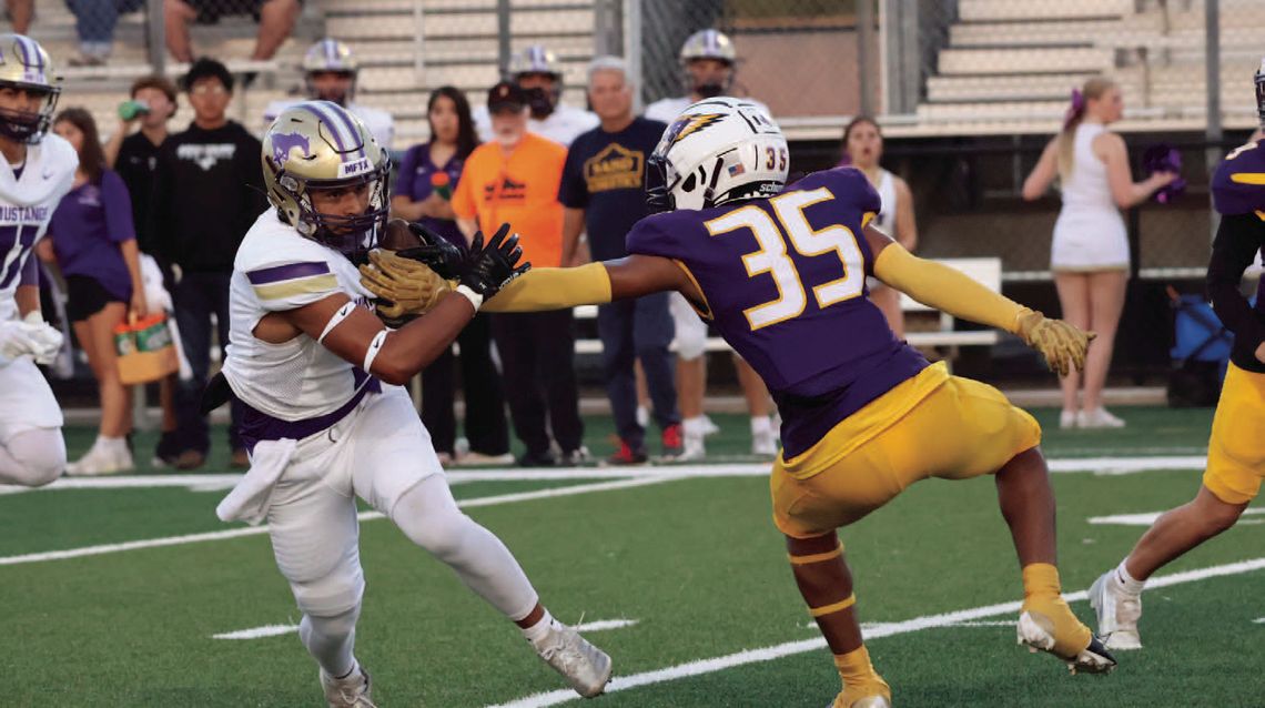 Mustangs to face state semifinalist La Vernia in pre-district game