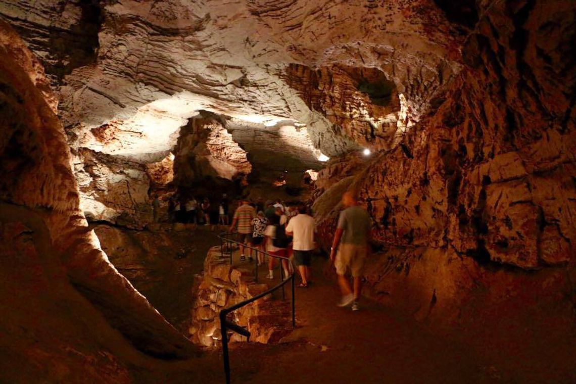 Opponents to ask state parks board to crush quarry project