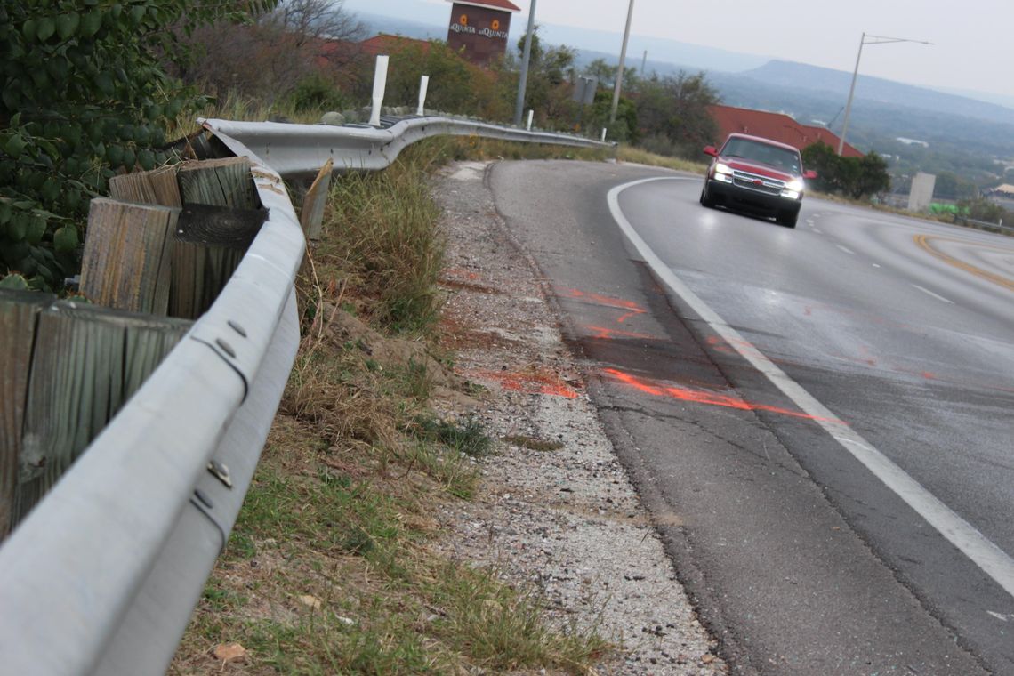 Suspect to face intoxication assault charges in 5-car crash Suspect to face intoxication assault charges in 5-car crash